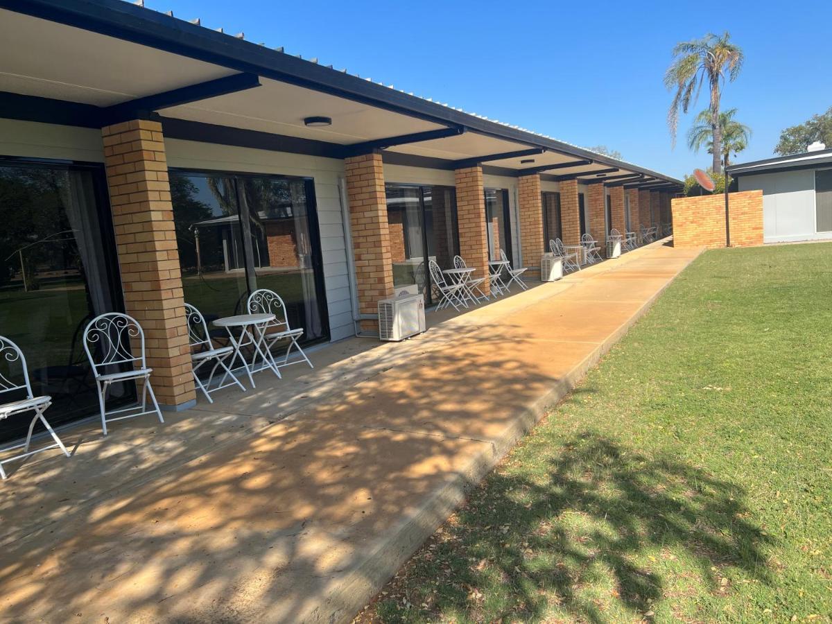 Jumbuck Motor Inn - Pool - Pet Friendly Section - King Beds Longreach Exterior photo